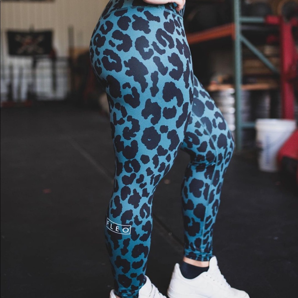 Fleo El Toro Leggings “Maddie Forberg”
